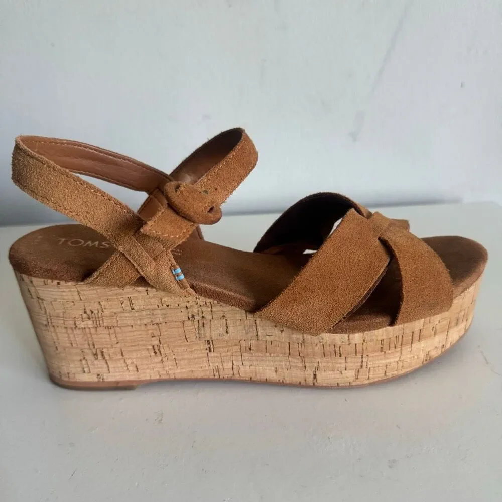 TOMS Suede Criss Cross Platform Cork Sandals Size 9.5 Tan